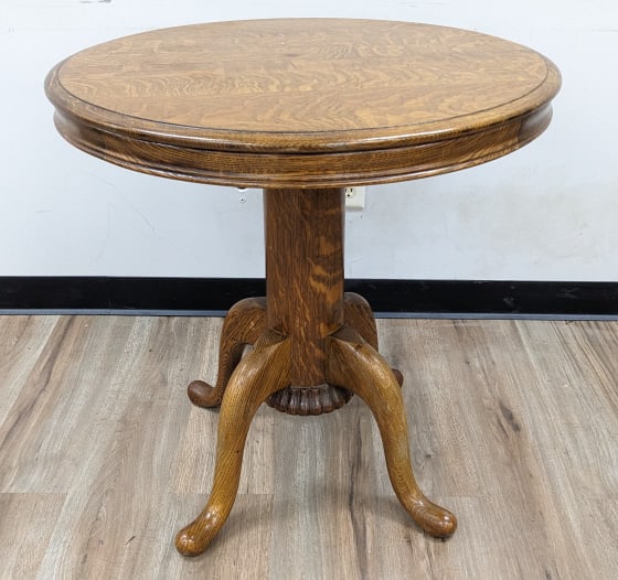 Antique Tiger Oak Round Parlor Table (1 of 9)