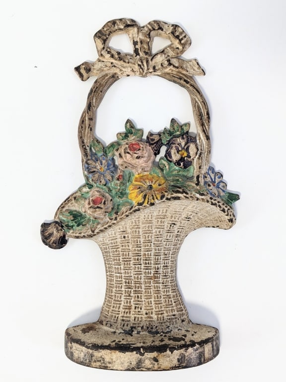Antique Painted Cast Iron Flower Basket Doorstop (1 of 4)