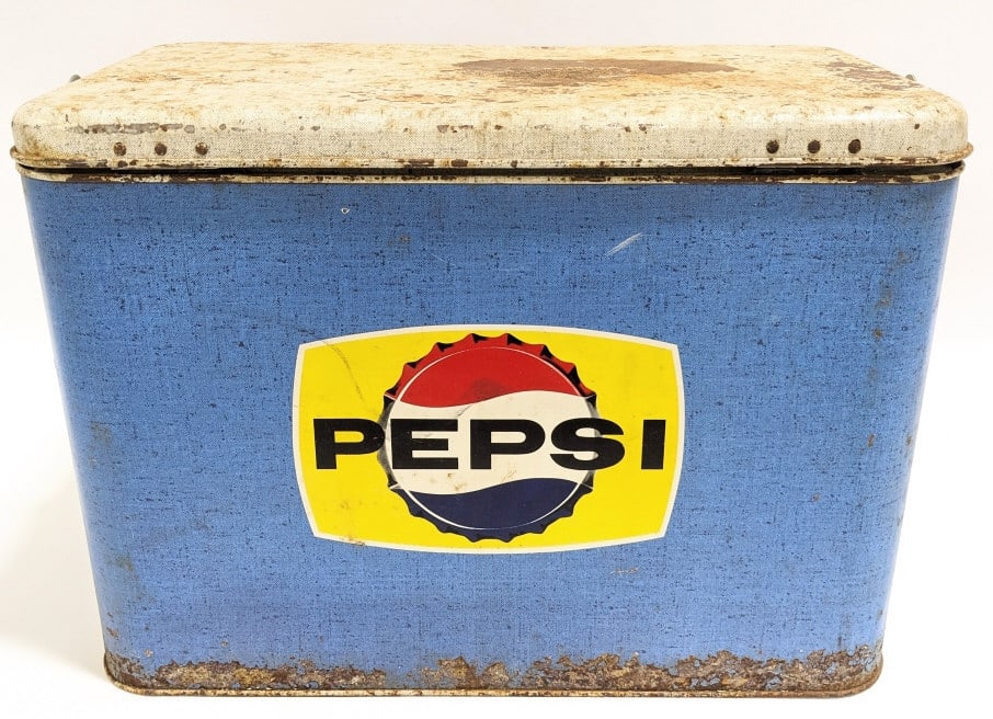 Vintage Metal Pepsi Cooler (1 of 10)