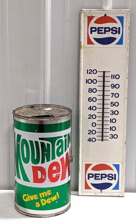 Vintage Mountain Dew Grill & Pepsi Thermometer (1 of 15)