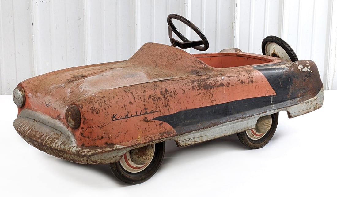 Original Garton Kidillac Chain Drive Pedal Car (1 of 10)