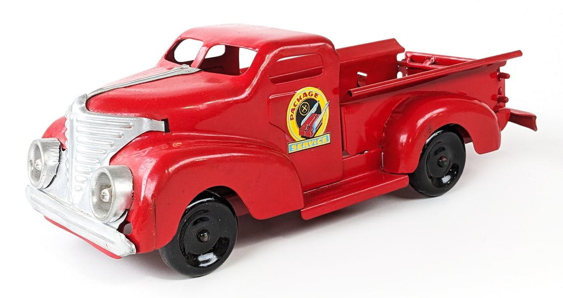 Restored Marx Package Service Pickup Truck - Small Version (1 of 8)