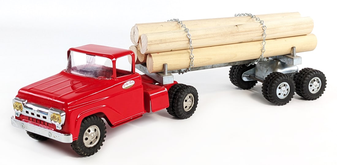 Restored Tonka Square Fender Log Hauler Truck (1 of 13)
