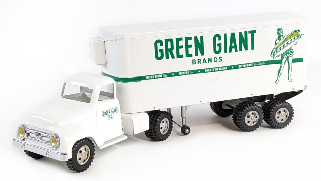 Restored Tonka Green Giant Brands Truck & Trailer: Restored Tonka Green Giant Brands truck and trailer. The truck has a very nice paint job, but some of the decals have some wrinkling / aren't perfect. Still displays well overall. Measures approximate