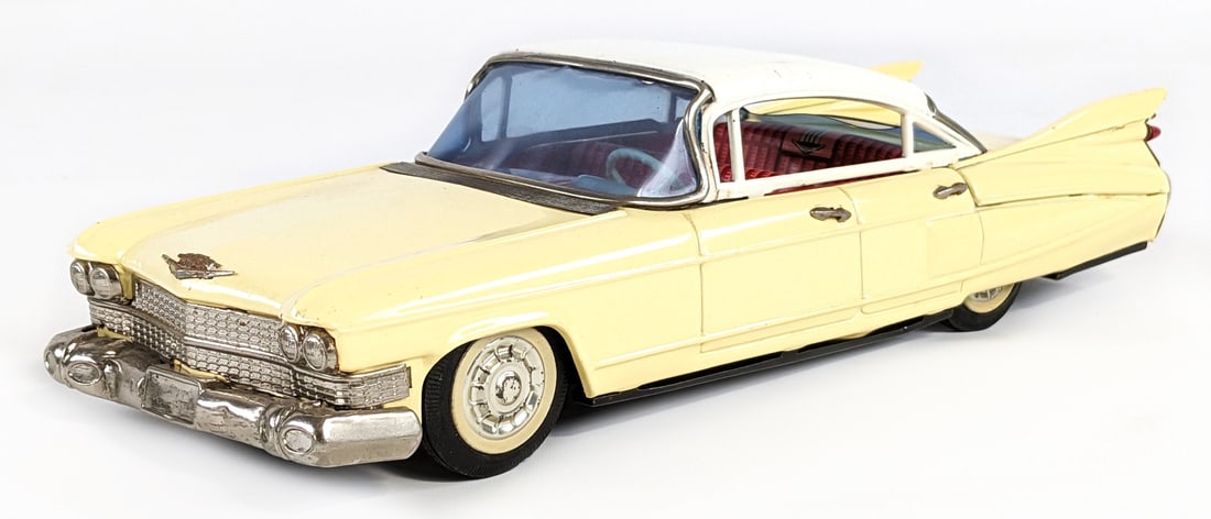 Rare Japanese Friction Tin 1962 Chrysler Imperial. Rare Japanese Friction Tin 1962 Chrysler Imperial.