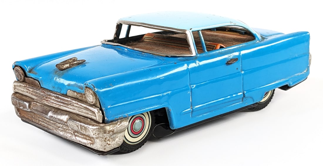Rare Japanese Friction Tin 1962 Chrysler Imperial. Rare Japanese Friction Tin 1962 Chrysler Imperial.