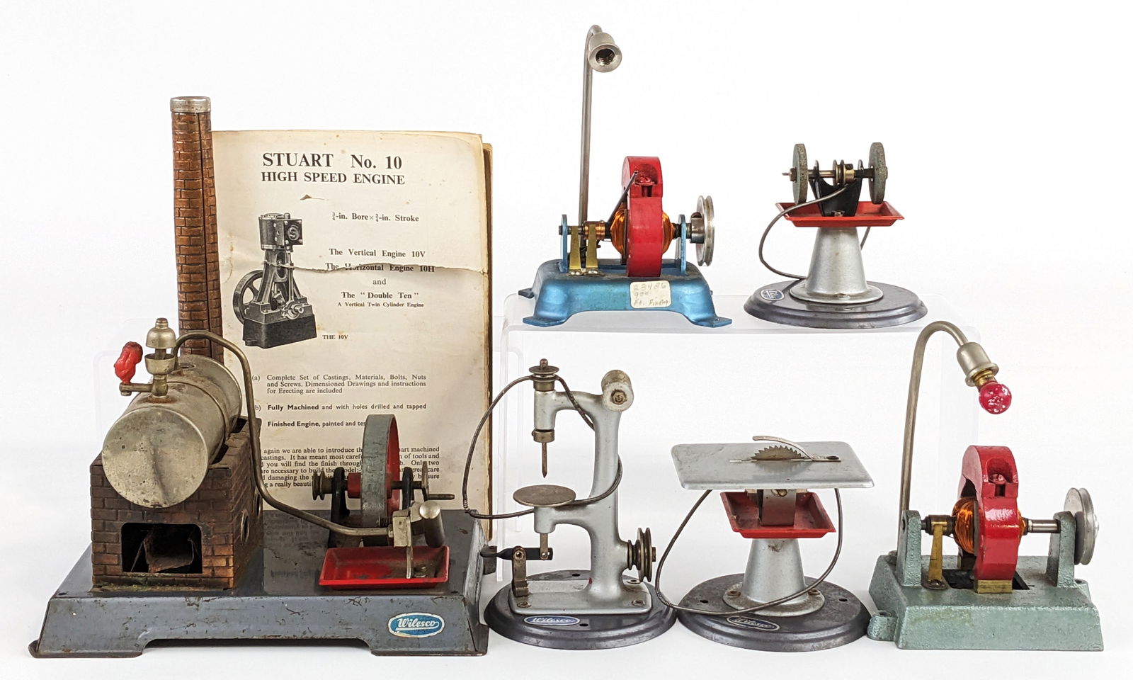 Wilesco Steam Engine w/ Accessories (1 of 16)