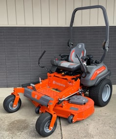 Husqvarna Z454XS Zero-Turn mower, 54-inch Cutting Deck