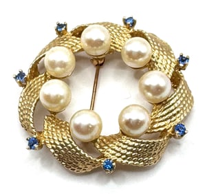 14K Yellow Gold Blue Sapphire & Pearl Brooch