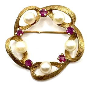 14K Yellow Gold Ruby & Pearl Brooch