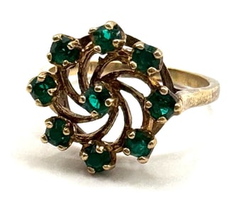 Vintage Ladies 10K Yellow Gold & Emerald Ring
