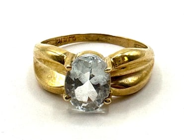 C.J.C. 10K Yellow Gold & Aquamarine Oval Cut Ring
