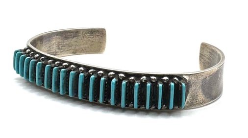 Sterling Navajo Zuni Needlepoint Valencia Halusewa Turquoise Cuff Bracelet Signed