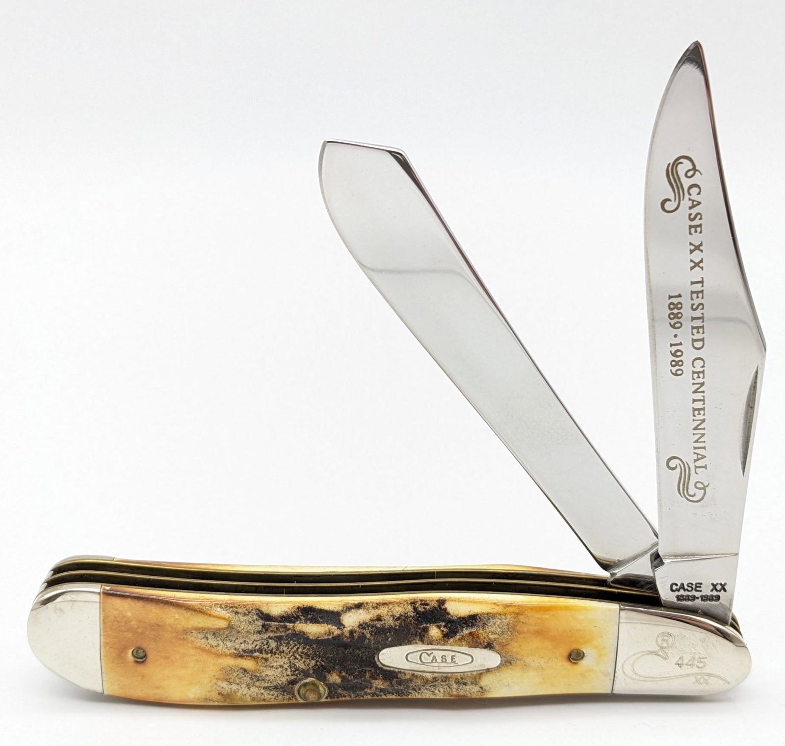 Ltd 1989 Case XX Centennial Stag Dog Leg Jack Knife 5240: Ltd 1989 Case XX Centennial Stag Dog Leg Jack Knife 5240. Knife is numbered 445 on the upper front bolster, and is in like new condition. Overall measures 4-1/2in when closed.