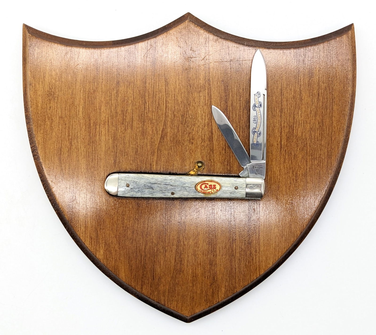 Ltd 1987 Case XX Collectors Club Black Bone English Jack Knife BL2019 w/ Plaque: Knife is numbered 0417 on the upper front bolster, and is in nice condition with some tarnishing on the bolsters from age.