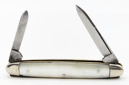 1905-1914 Case XX Mother of Pearl Small Pen Knife 8201