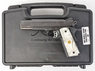 Kimber Custom II .45 ACP Semi Auto Pistol w/ Case