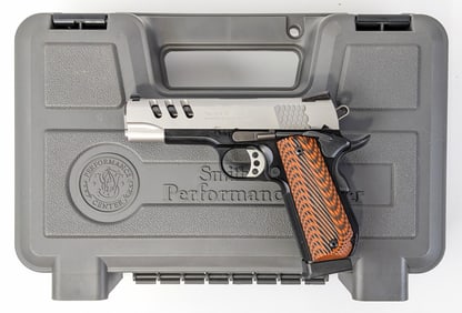 Smith & Wesson Performance Center 1911 .45 ACP Semi Auto Pistol w/ Case