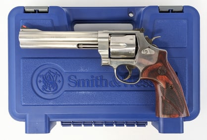 Smith & Wesson Model 629-6 Classic .44 Magnum Revolver w/ Case