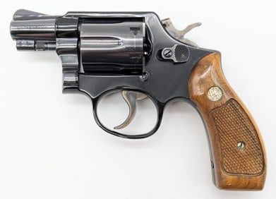 Smith & Wesson Model 12-2 Airweight .38 Special Revolver