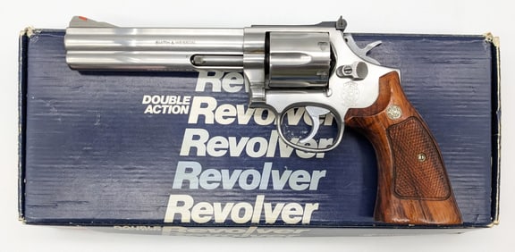Smith & Wesson Model 686-2 .357 Magnum Revolver w/ Box