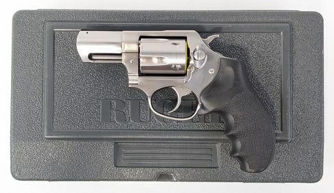 Ruger SP101 .357 Magnum Revolver w/ Case
