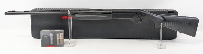 Benelli Super Black Eagle 3 12 Ga Semi Auto Shotgun w/ Case