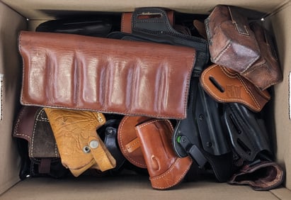 Various Style Leather Pistol & Revolver Holsters