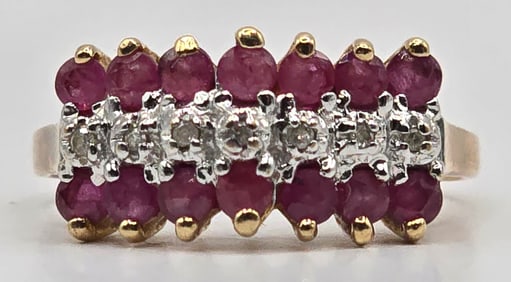 Ladies 10K Yellow Gold Ruby & Diamond Dinner Ring