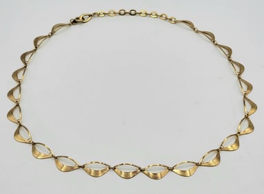 Vintage Ladies 8K Yellow Gold Necklace