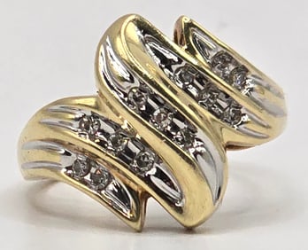 Ladies 10K Yellow Gold 13 Diamond Dinner Ring