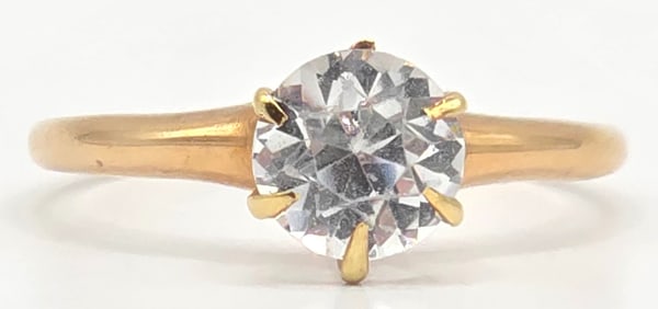 Ladies 10K Yellow Gold White Sapphire Solitaire Ring