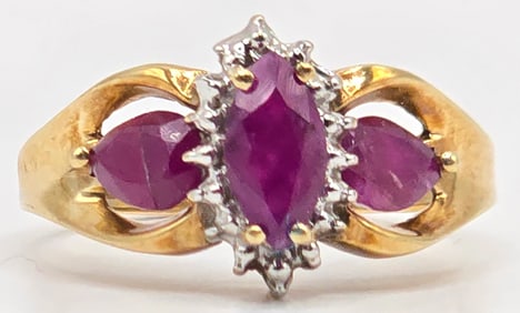 Ladies 10K Yellow Gold Ruby Cocktail Ring