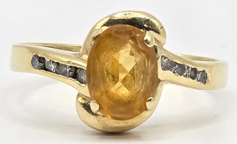 Ladies 14K Yellow Gold Citrine & Diamond Ring