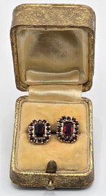 Antique 8K Yellow Gold Garnet Earrings