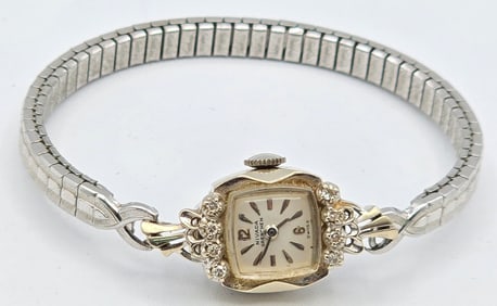 Vintage Ladies Swiss Nivada Grenchen 14K White Gold Diamond Wristwatch