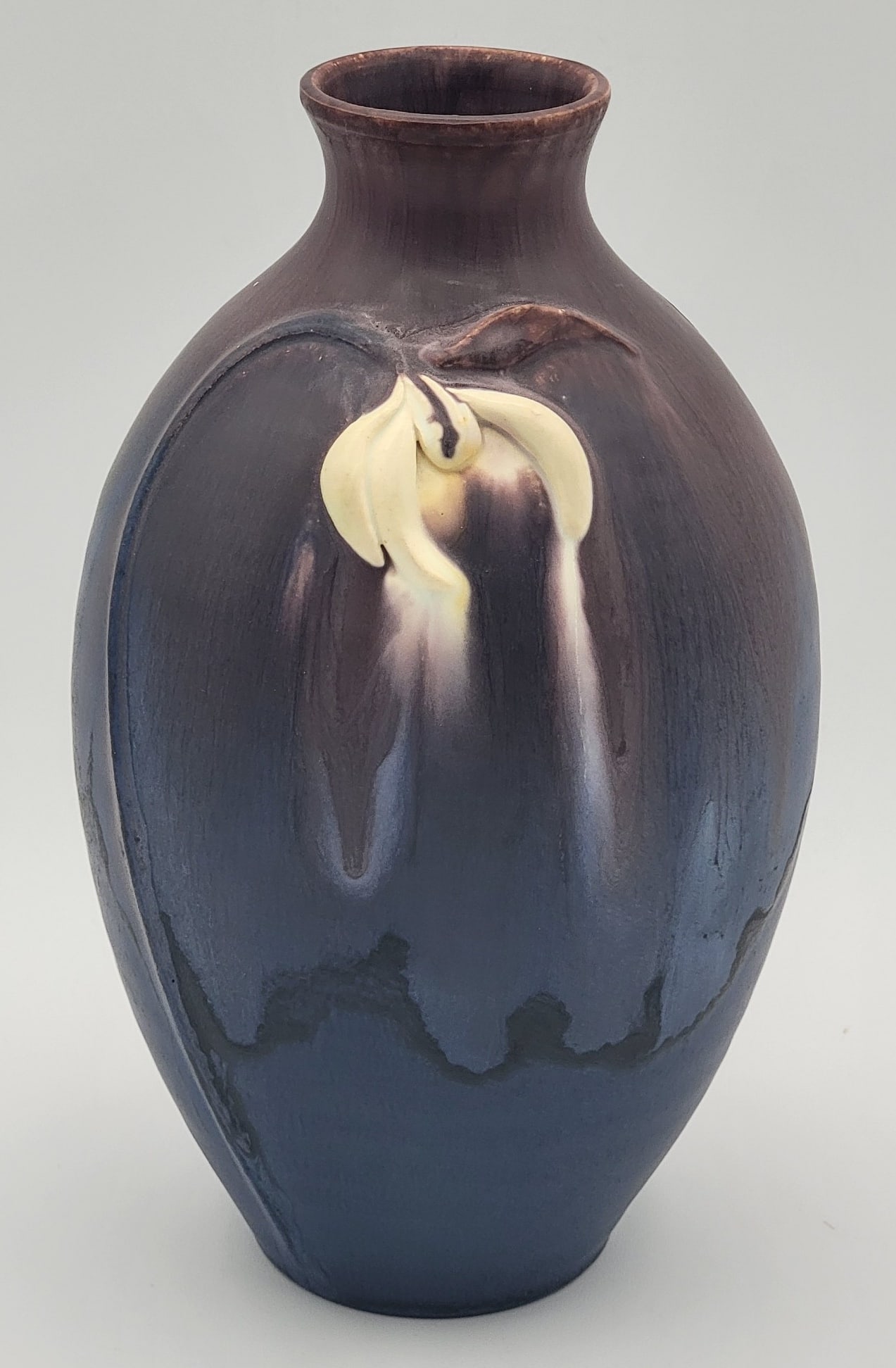 Ephraim Faience Art Pottery Snowdrop Vase: Beautiful Ephraim Faience Art Pottery Snowdrop Vase. The vase has a matte finish and is in great condition, signed on the base. Measures 7-1/2" tall x 4-1/2" across.