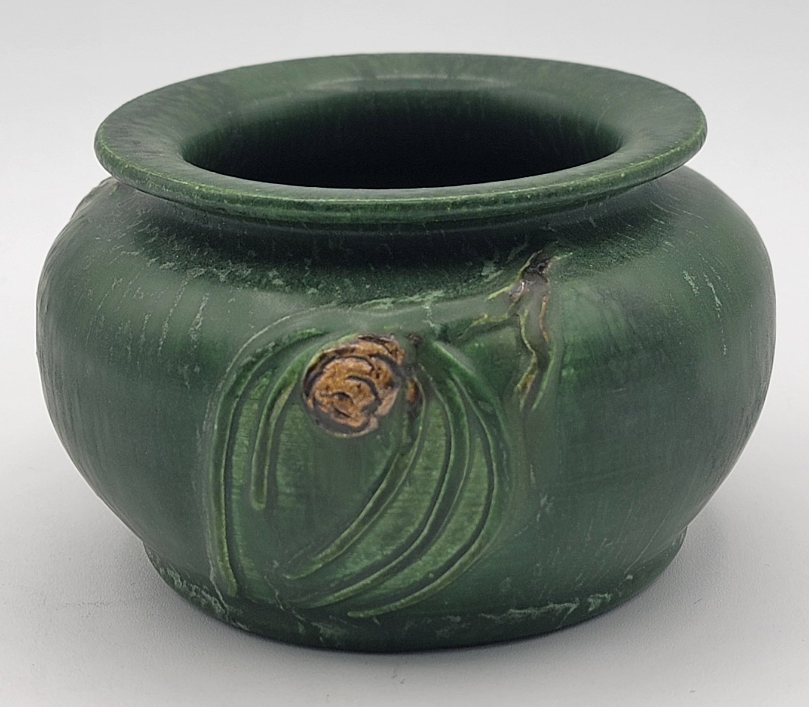 Ephraim Faience Art Pottery Northwoods Pine Cone Cabinet Vase: Beautiful Ephraim Faience Art Pottery Northwoods Pine Cone Cabinet Vase. The vase has a matte finish and is in great condition, signed on the base. Measures 2-3/4" tall x 4-1/2" across.