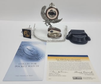 New in box Franklin Mint Harley-Davidson Duo-Glide Pocket Watch