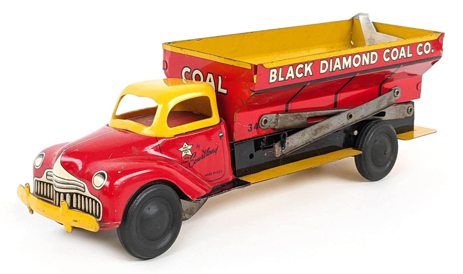 Courtland Tin Windup Black Diamond Coal Co. Truck (1 of 10)