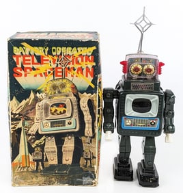 Alps Japan Battery Operated Television Spaceman Robot w/ Box