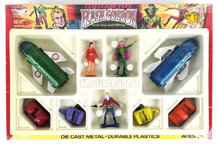Vintage NOS Tootsietoy Flash Gordon Toy Set