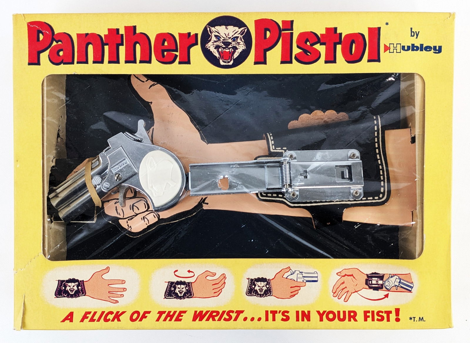 Hubley Panther Pistol 50-Shot Cap Repeater In Original Box: Hubley Panther Pistol 50-shot cap repeater in original box. The set appears to be new unplayed with in the original box. The plastic on the box has a small tear and the one corner of the box has a sma