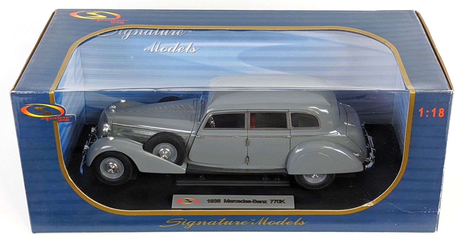 1/18 Scale Signature Models 1938 Mercedes-Benz 770K (1 of 7)