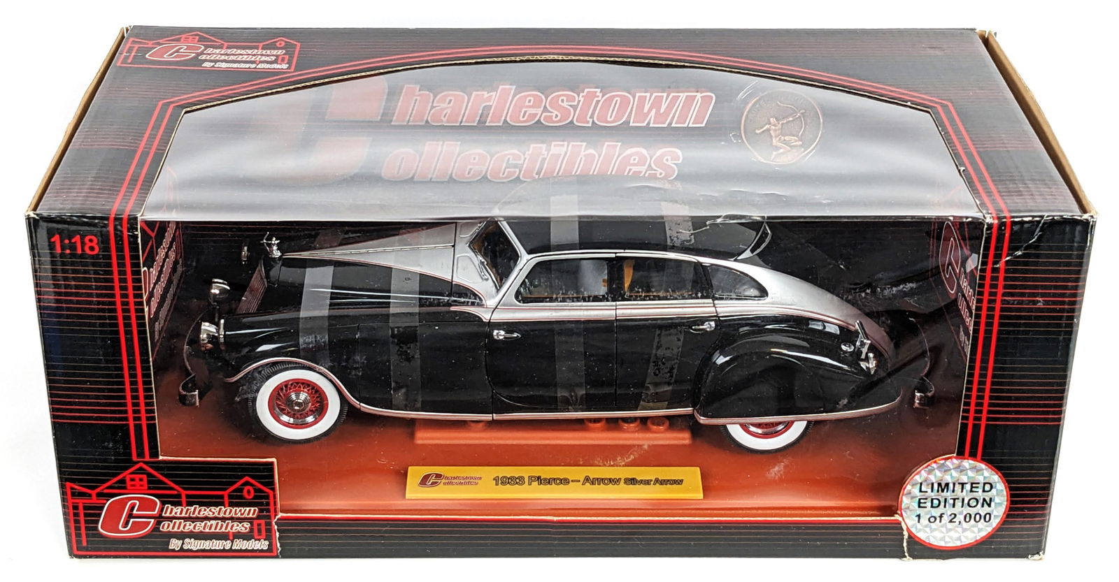 1/18 Scale Charlestown Collectibles 1933 Pierce Arrow (1 of 9)