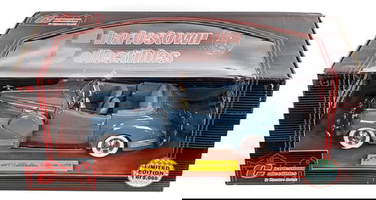 1/18 Charlestown Collectibles 1941 Packard Convertible