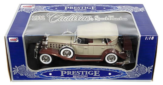 1/18 Scale Anson 1932 Cadillac Sport Phaeton Prestige Edition