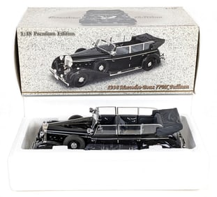 1/18 Scale Signature Models 1938 Mercedes-Benz 770K Pullman