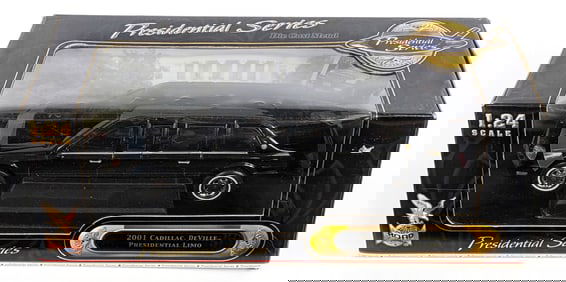 1/24 Scale Presidential Series 2001 Cadillac DeVille Presidential Limo