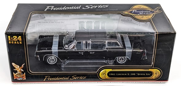 1/24 Scale Presidential Series 1961 Lincoln X-100 "Quick Fix"